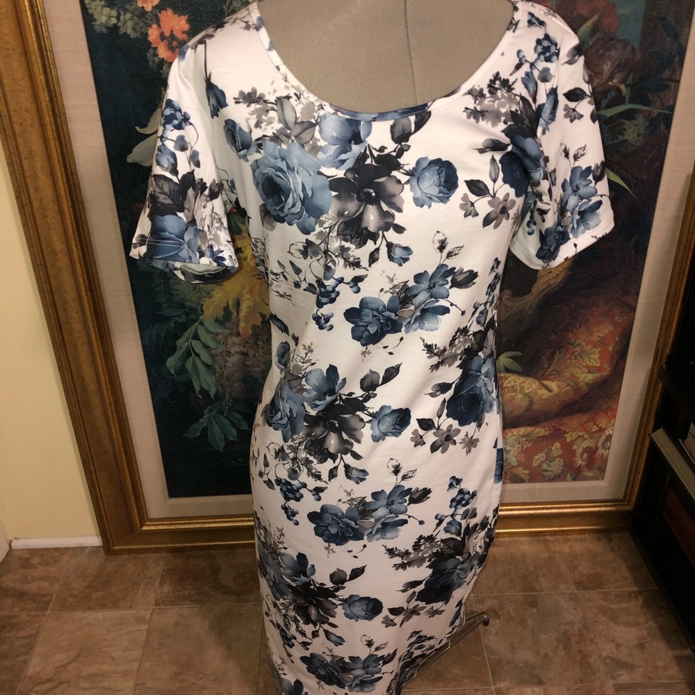 Floral dress